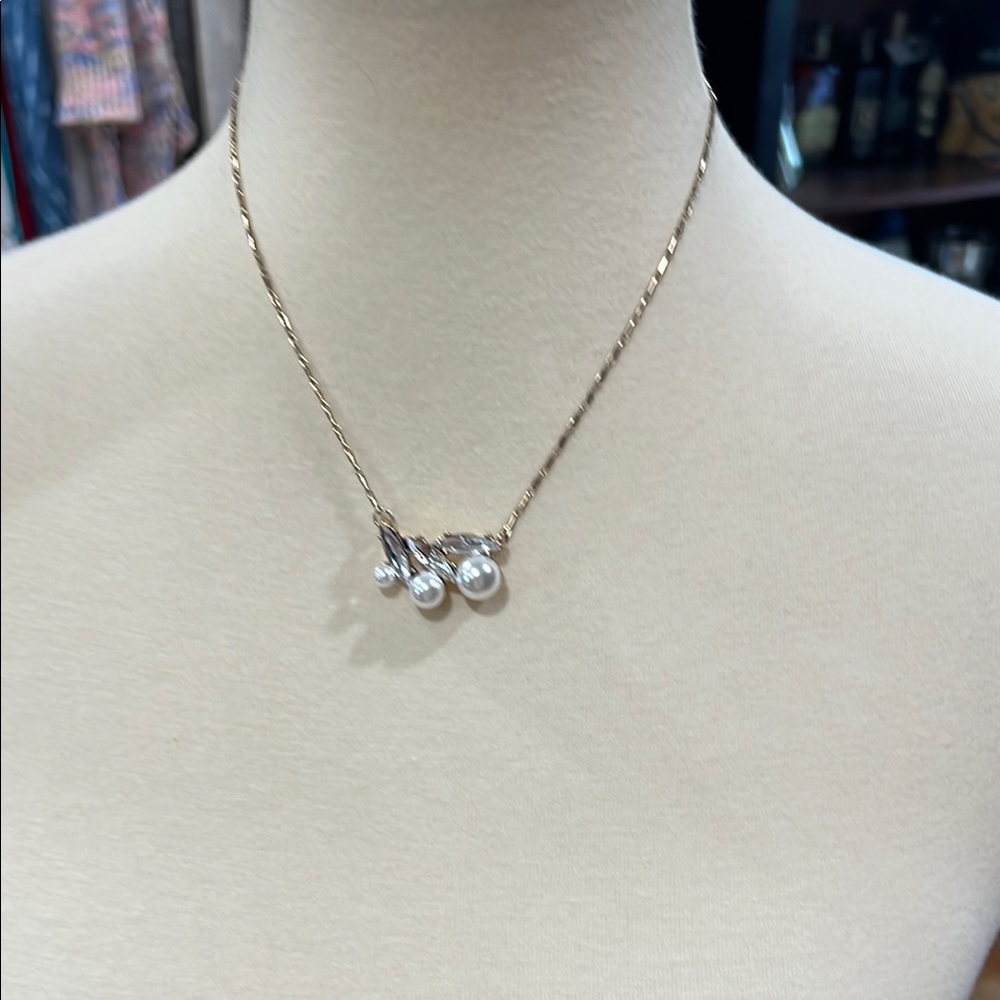 Plunder Arlington Necklace with Dainty Pendant-NIB